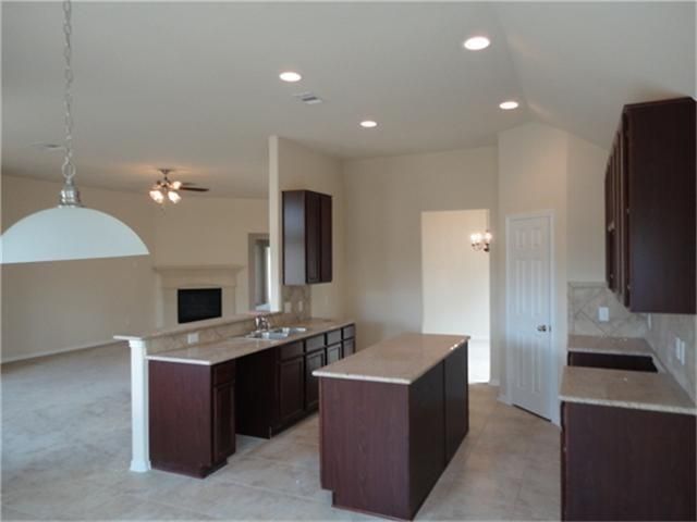 6611 Early Fall Drive, Humble, TX 77338