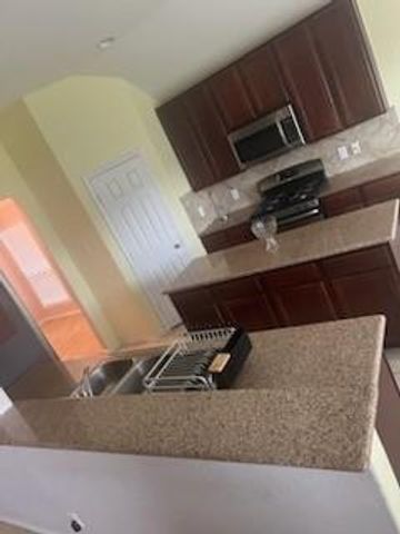 6611 Early Fall Drive, Humble, TX 77338