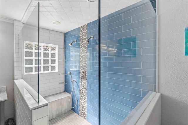 7633 CLOVELLY PARK PLACE, Apollo Beach, FL 33572