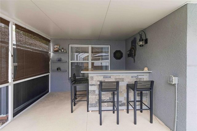 7633 CLOVELLY PARK PLACE, Apollo Beach, FL 33572