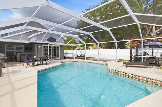 7633 CLOVELLY PARK PLACE, Apollo Beach, FL 33572