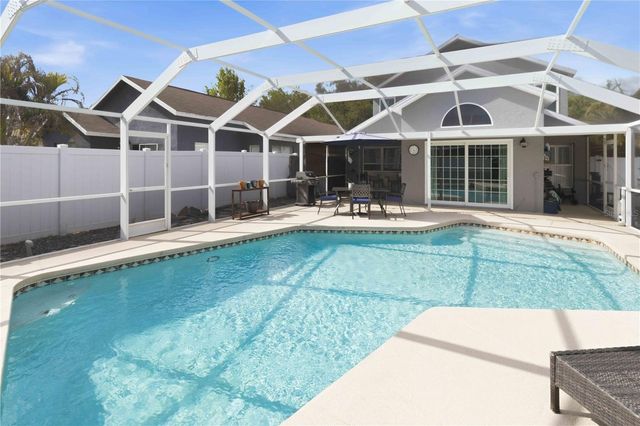 7633 CLOVELLY PARK PLACE, Apollo Beach, FL 33572