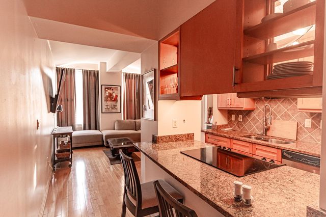 66 Monroe Ave Apt 304, Memphis, TN 38103