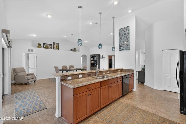 10 Princess Mari Place, Palm Coast, FL 32164