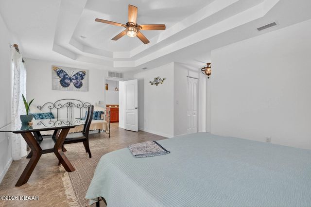 10 Princess Mari Place, Palm Coast, FL 32164
