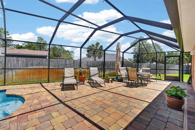 10 Princess Mari Place, Palm Coast, FL 32164