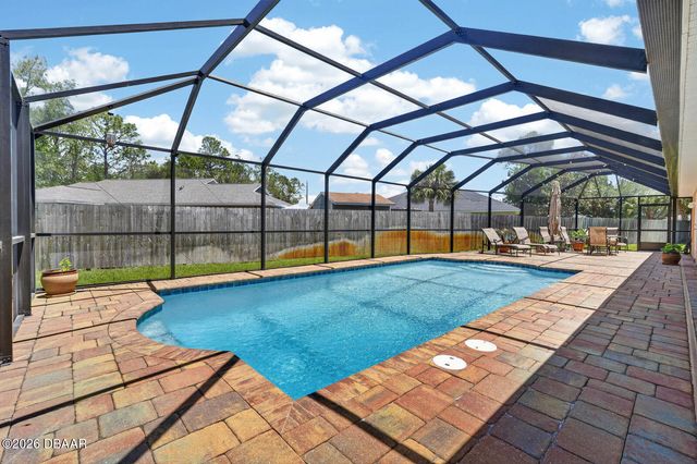 10 Princess Mari Place, Palm Coast, FL 32164