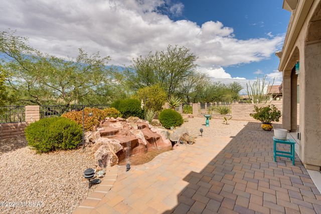 2235 E Thunderchief Drive, Green Valley, AZ 85614