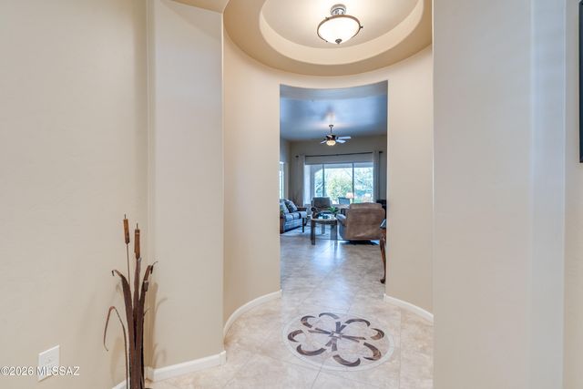 2235 E Thunderchief Drive, Green Valley, AZ 85614