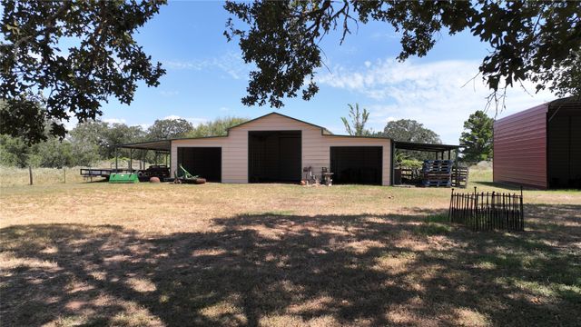 213 Joe Cole Lane, Smithville, TX 78957