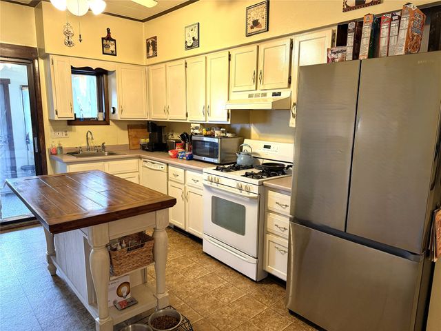 532 W 19TH Street, Erie, PA 16502