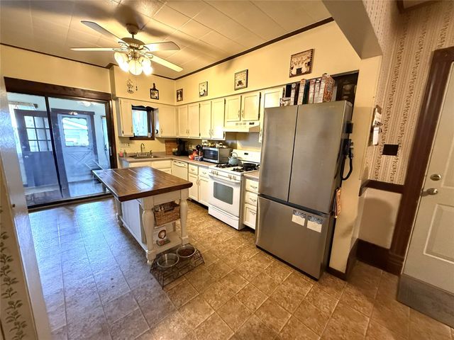 532 W 19TH Street, Erie, PA 16502