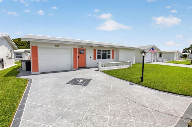 2081 SW 13th Terrace, Boynton Beach, FL 33426
