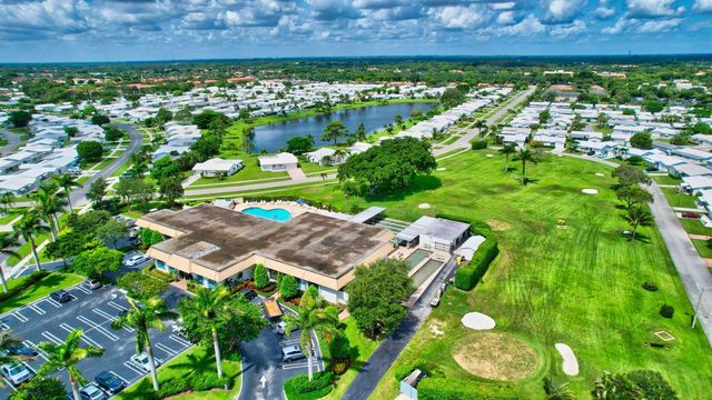 2081 SW 13th Terrace, Boynton Beach, FL 33426