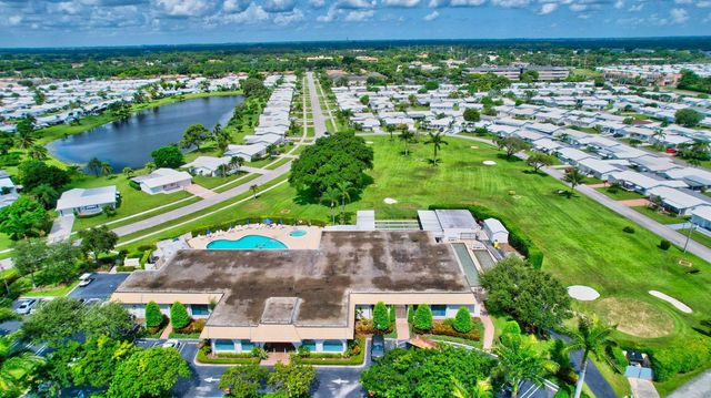 2081 SW 13th Terrace, Boynton Beach, FL 33426