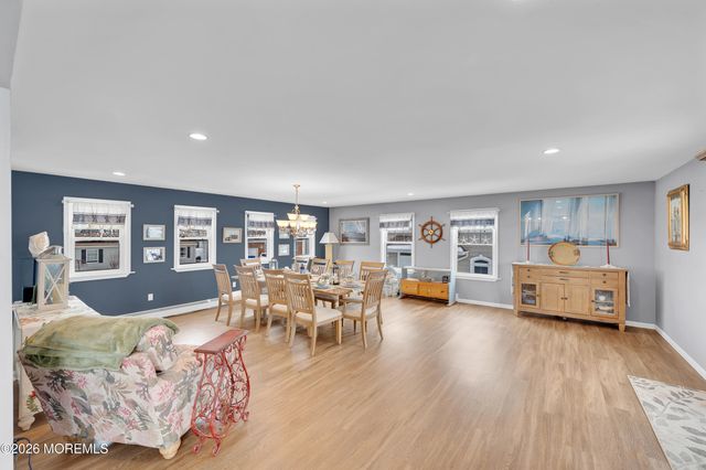 3235 Osborn Terrace, Toms River, NJ 08753