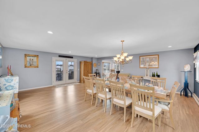 3235 Osborn Terrace, Toms River, NJ 08753