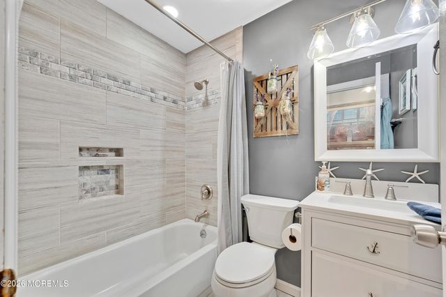 3235 Osborn Terrace, Toms River, NJ 08753