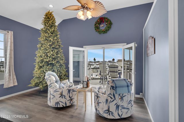 3235 Osborn Terrace, Toms River, NJ 08753