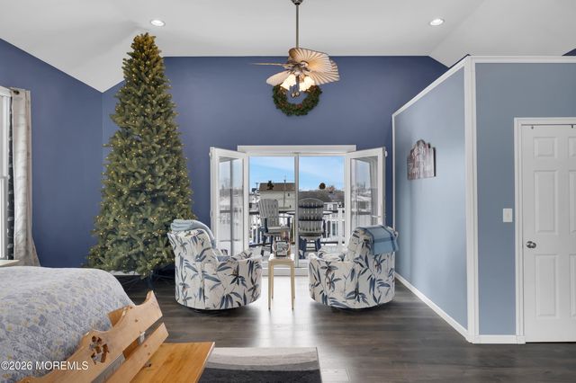 3235 Osborn Terrace, Toms River, NJ 08753