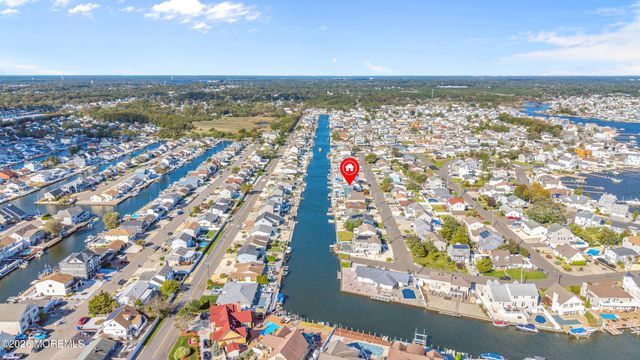 3235 Osborn Terrace, Toms River, NJ 08753