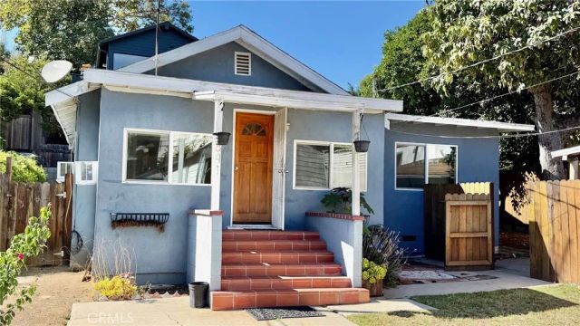 843 Laveta Terrace, Echo Park, CA 90026