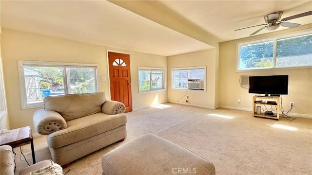 843 Laveta Terrace, Echo Park, CA 90026