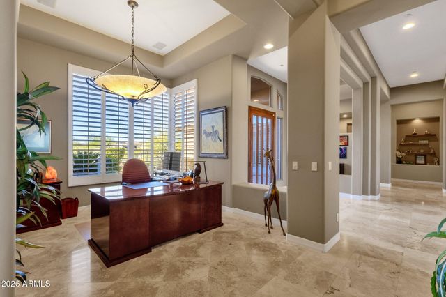 8155 E THORNTREE Drive, Scottsdale, AZ 85266