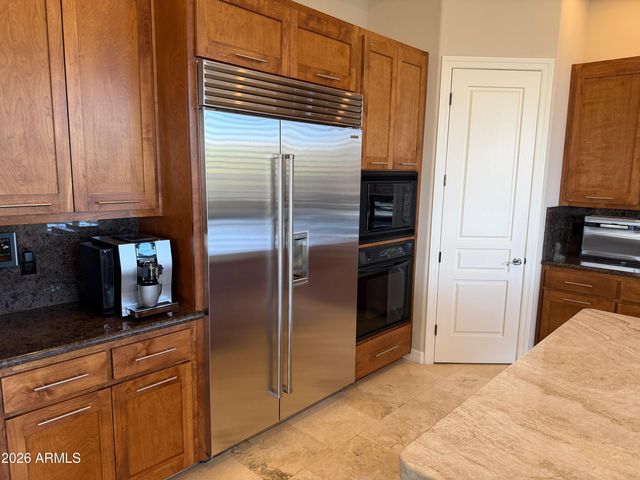 8155 E THORNTREE Drive, Scottsdale, AZ 85266