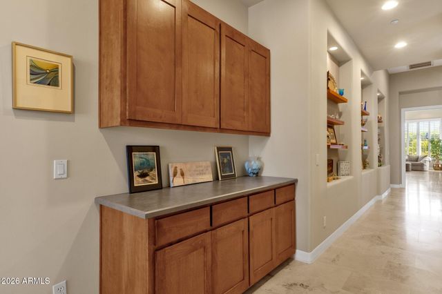 8155 E THORNTREE Drive, Scottsdale, AZ 85266