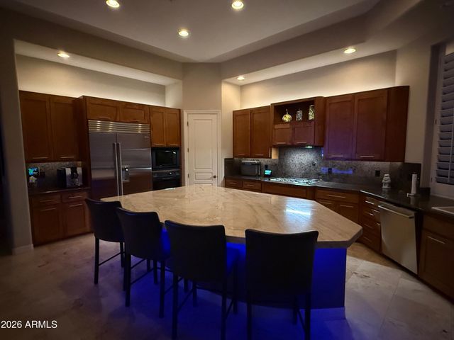 8155 E THORNTREE Drive, Scottsdale, AZ 85266