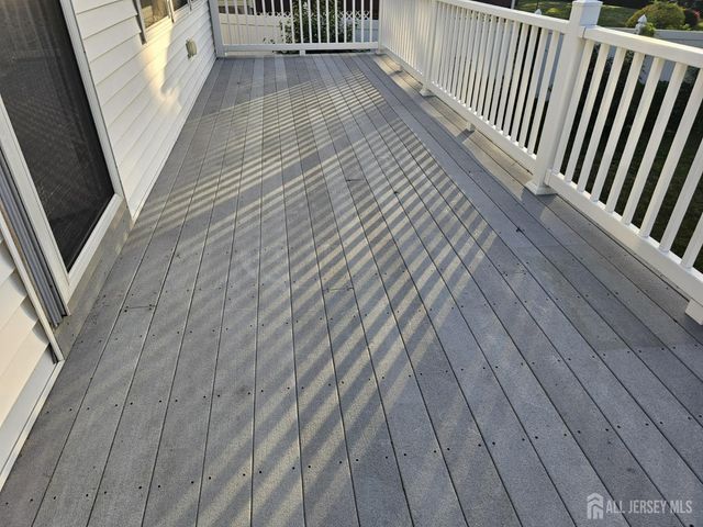 19 Washington Place, Metuchen, NJ 08840