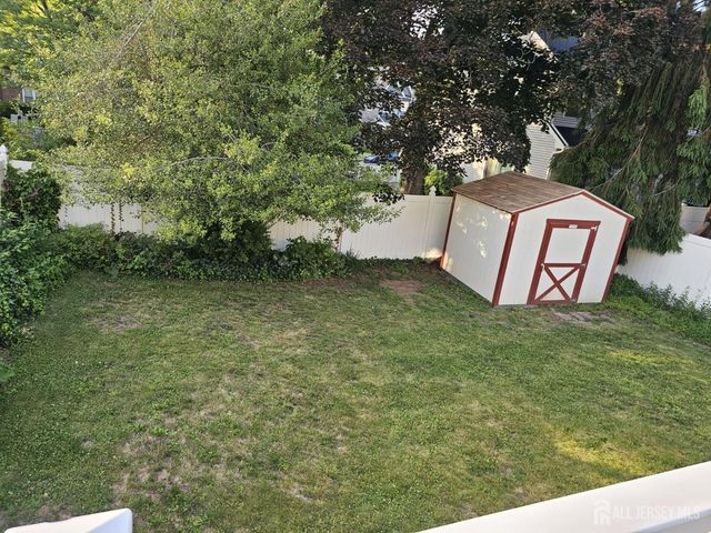19 Washington Place, Metuchen, NJ 08840