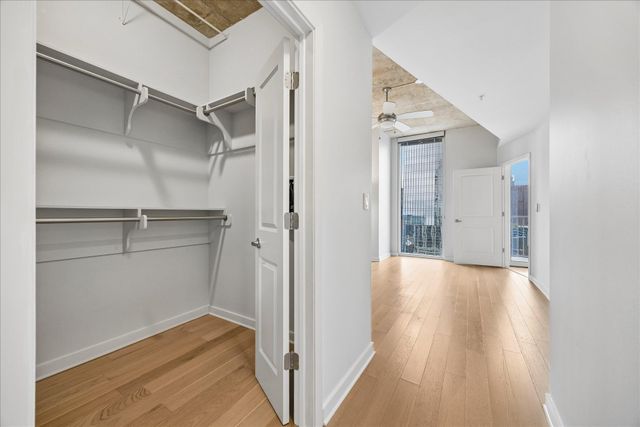 360 Nueces ST 2005, Austin, TX 78701