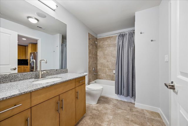 360 Nueces ST 2005, Austin, TX 78701