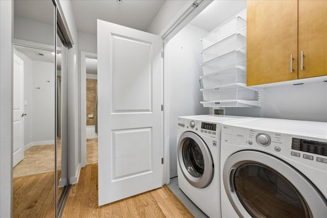 360 Nueces ST 2005, Austin, TX 78701