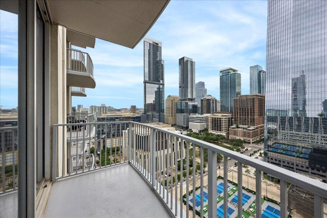 360 Nueces ST 2005, Austin, TX 78701
