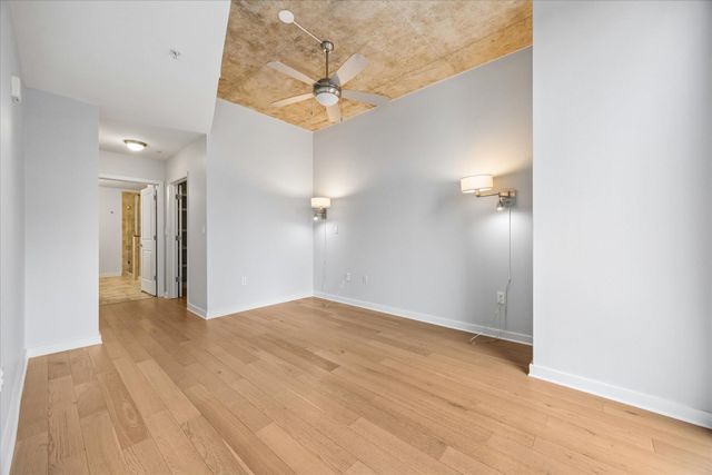 360 Nueces ST 2005, Austin, TX 78701
