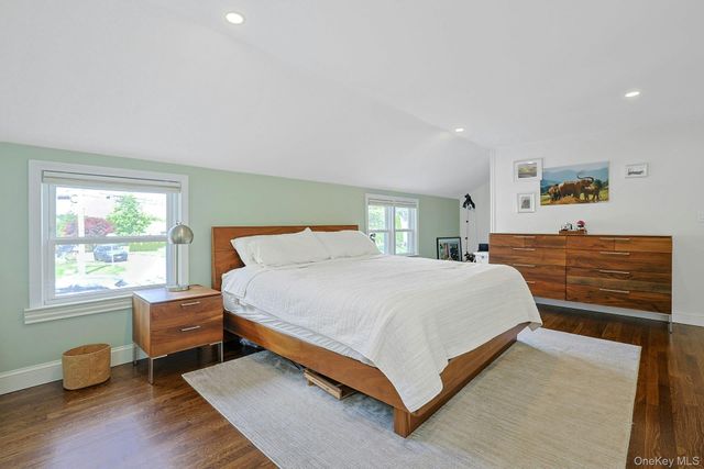 201 Westchester Avenue, Thornwood, NY 10594
