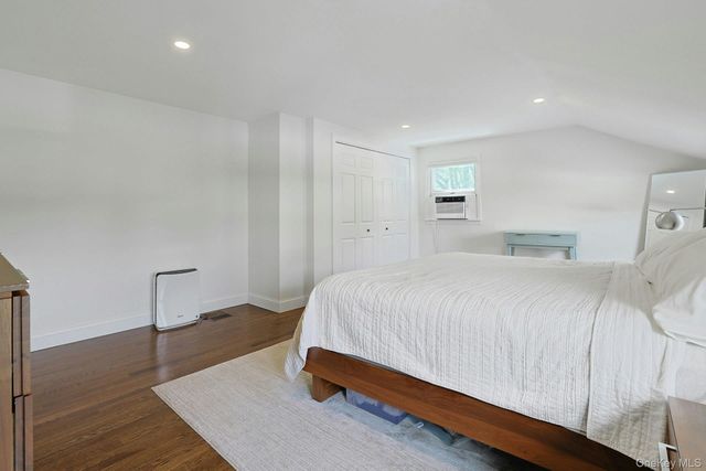 201 Westchester Avenue, Thornwood, NY 10594