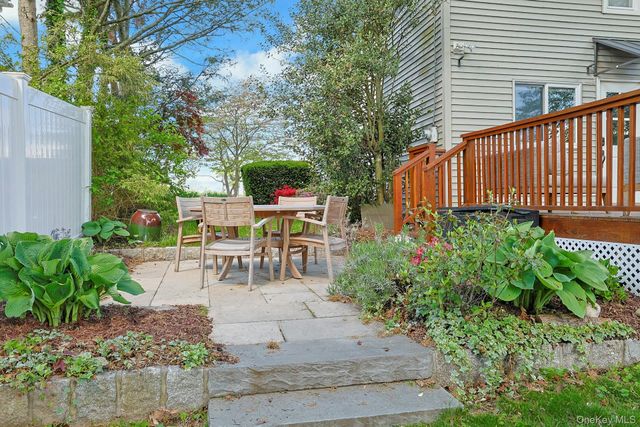 201 Westchester Avenue, Thornwood, NY 10594