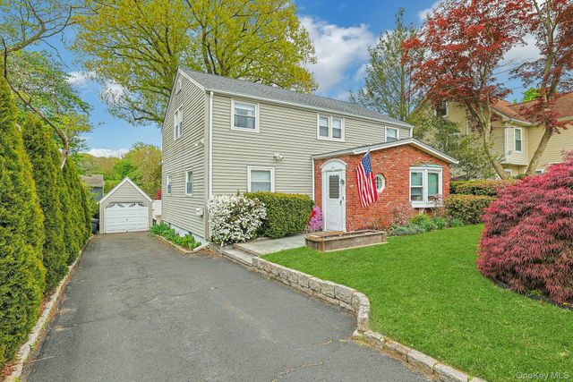 201 Westchester Avenue, Thornwood, NY 10594