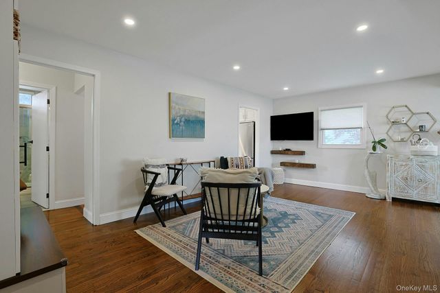 201 Westchester Avenue, Thornwood, NY 10594