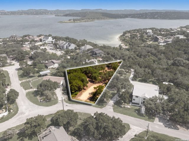 1270 STAGECOACH DR, Canyon Lake, TX 78133