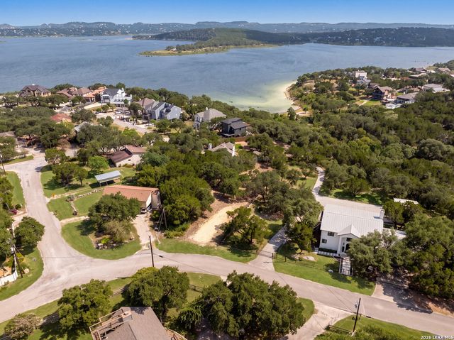 1270 STAGECOACH DR, Canyon Lake, TX 78133