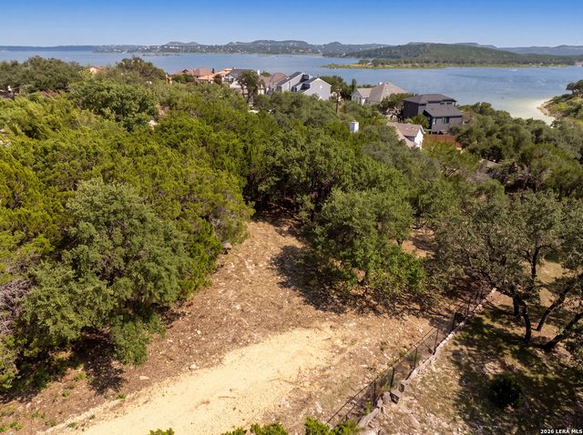 1270 STAGECOACH DR, Canyon Lake, TX 78133