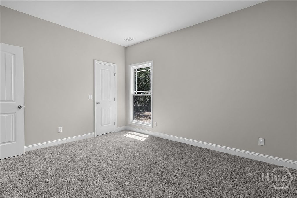 Image 31 of property listing at 2235 Alaska Street, Savannah, GA 31404