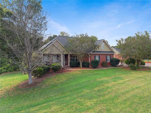 70 Line Drive, Newborn, GA 30056