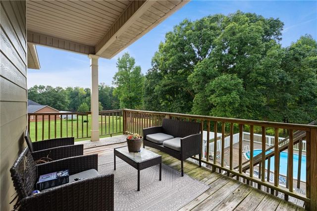 70 Line Drive, Newborn, GA 30056