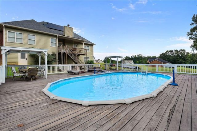70 Line Drive, Newborn, GA 30056